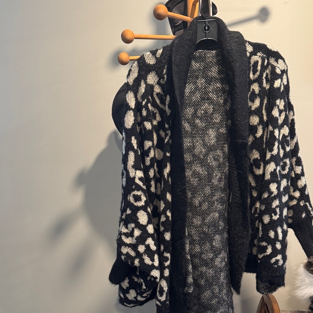 Black and White Leopard Print Cardigan